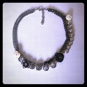 Ann Taylor Loft statement necklace